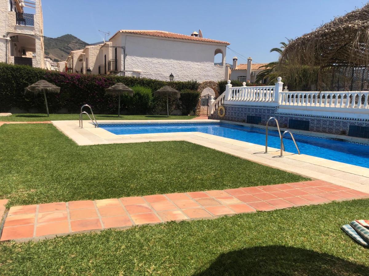 Casa Lesley Anne Apartamento Nerja Exterior foto